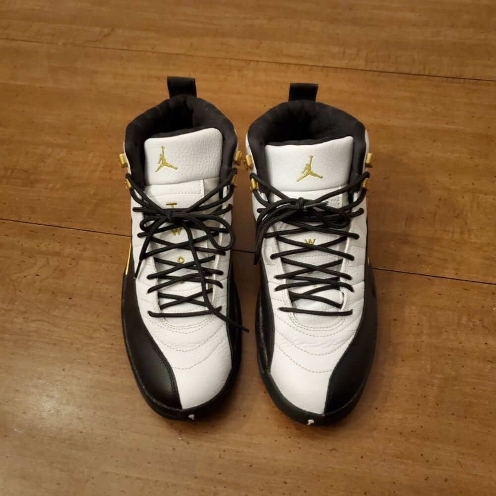 Jordan 12 Retro Royalty Taxi Men's Size 9 USED
